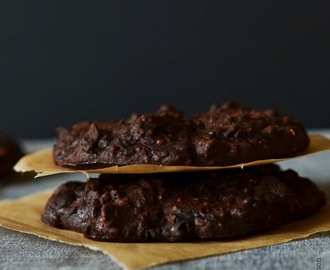 Gebackenes Glück [Schokoladen-Cookies mit Schwarzen Bohnen]