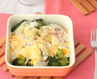 Brócoli gratinado con jamón, queso y huevo, receta fácil