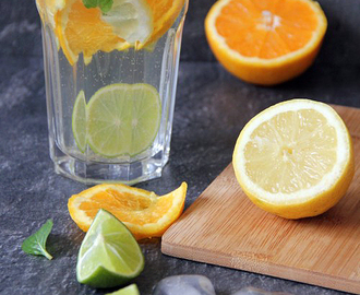 Orzeźwiający napój z miodem, cytryną, pomarańczą i limonką