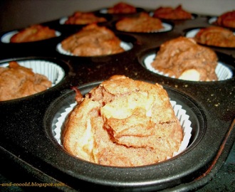 Wegańskie muffiny z jabłkami i cynamonem (z mąki gryczanej i ryżowej)