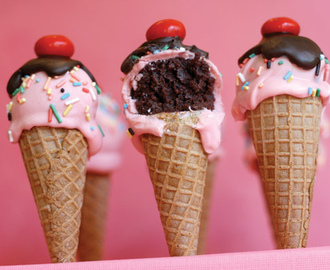 Ice cream cone cake pop