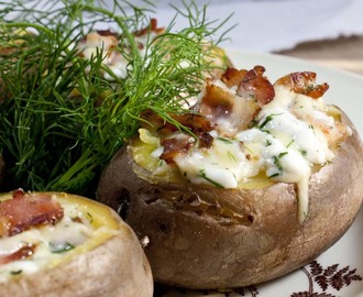 Ziemniaki nadziewane boczkiem z serem