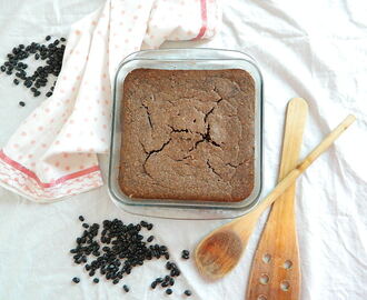 Cómo hacer un brownie fácil con frijoles negros (sin harina)