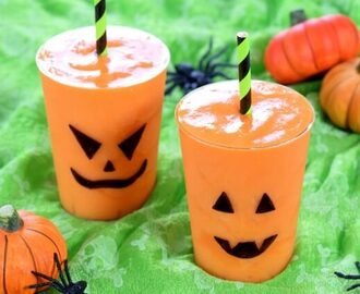 Halloween Fun – Jack-O’-Lantern Smoothies