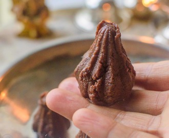 Instant Cocoa Modak / Indian Sweet