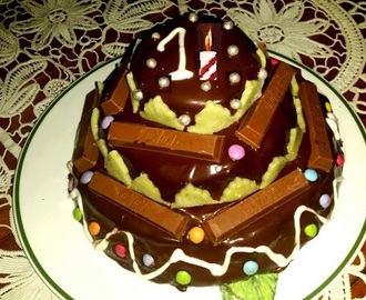 Gâteau d'anniversaire au chocolat - 1er anniversaire de mon blog !
