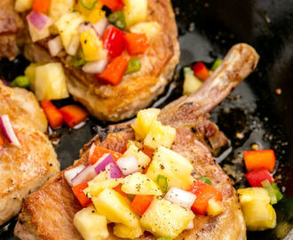 Skillet Pork Chops with Pineapple Salsa