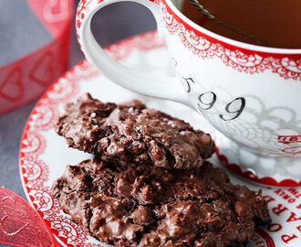Baka lättbakade knapriga chokladcookies!