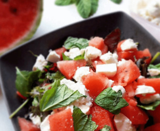 Wassermelonen-Feta Salat mit frischer Minze
