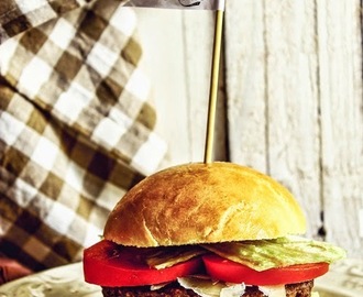 HOME MADE | La ricetta degli hamburger fatti in casa