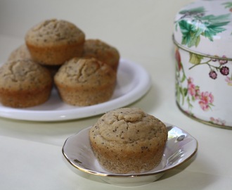 Mens sana - Muffins di orzo e riso ai semi di papavero e limone (senza burro, senza latte e senza uova)