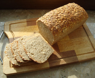 Chleb pszenno - żytni z płatkami owsianymi