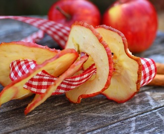 Apfel Chips - snacken leicht und lecker