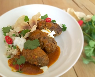 Superlekkere runder köfte curry – naar recept van Jamie Oliver