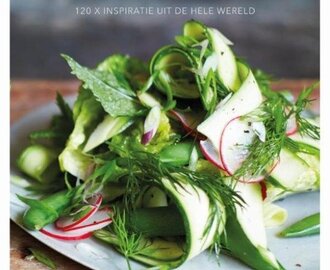BOEKRECENSIE: Salades 120 x inspiratie uit de hele wereld + RECEPT!