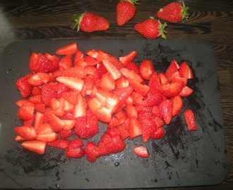 Schokokuss-Erdbeer-Creme - leckerer und schnell gemachter Nachtisch
