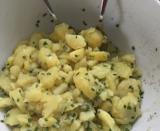 Schwiegermutters (veganer) Kartoffelsalat -ein Klassiker, immer wieder lecker