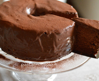 Chiffon cake al cioccolato di Nigella