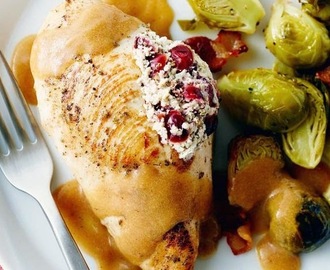 Chicken breast stuffed with cranberries and goat cheese