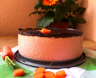 Mousse cheesecake de zanahoria con cobertura de cacao