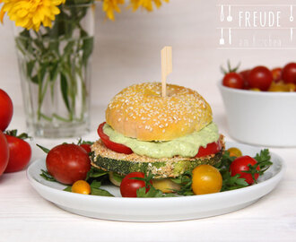 Zucchini-Schnitzel Burger aus dem Airfryer mit selbstgemachter Kräuter-Mayonnaise aus dem Thermomix #vegan