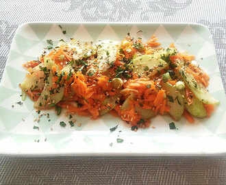Salade concombre carotte, sauce soja et miel