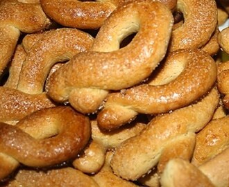 Receita de Biscoitos Farelórios da Beira, Prepare este doces regionais da Beira, típicos de Idanha a Nova, no distrito de castelo Branco.
