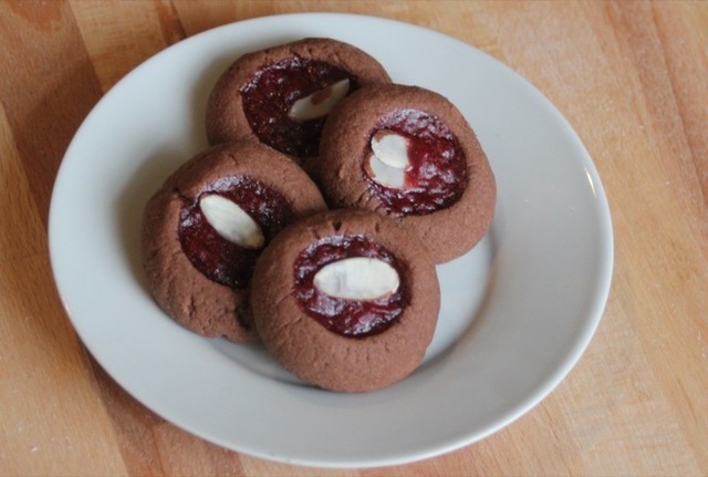 Diced! Dessert Challenge Round 2 – Chocolate Almond Shortbread With Strawberry Balsamic Jam