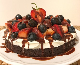Eiskonfekt Torte mit Erdbeeren zuckerfrei / Low Carb / LCHF / Keto