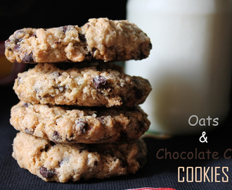 Eggless Oats & Chocolate Chip Cookies
