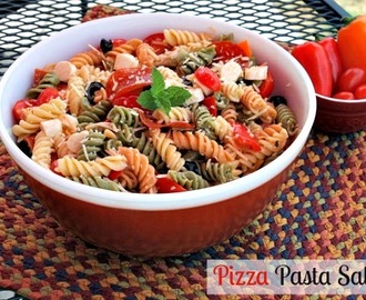 Pizza Pasta Salad {Summer Salad Recipe}