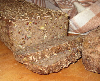 Glutenfritt kastanjebröd med egen mjölmix