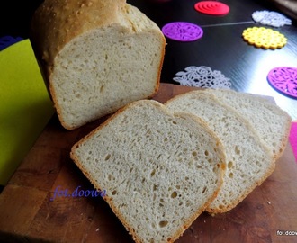 Chleb z płatkami kukurydzianymi