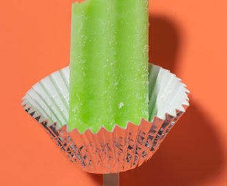 CUPCAKE LINER POPSICLE DRIP CATCHER