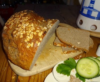 Brot backen in Schräglage: Tipps für gutes Gelingen