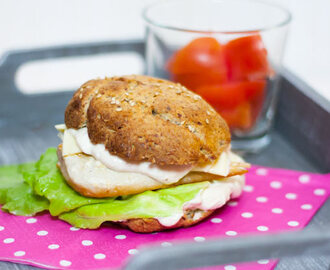 Low Carb Chicken Burger
