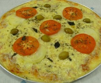 Receita de Receita Pizza de Arroz, simples e fácil, uma delicia diferente, pratica e saborosa, anote e prepare essa delicia em sua casa Receita Pizza de Arroz.