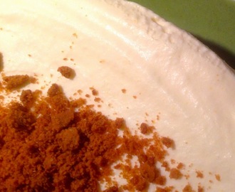 Pepparkakscheesecake med vit choklad