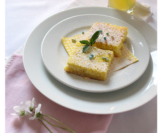 Pita od svježeg sira s kamilicom i sokom od bazge/ Cottage cheese pie with chamomile and elderflower syrup