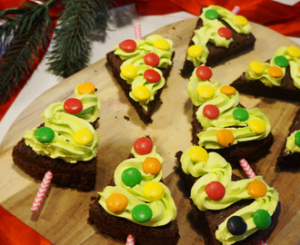 Lavkarbo sjokoladekake-juletrær