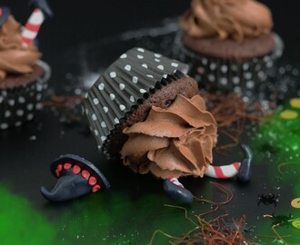 Halloween Chili Chocolate Cupcakes “Wicked Witches of the East”