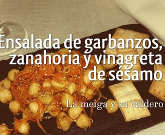 Ensalada de garbanzos y zanahorias con vinagreta de sésamo