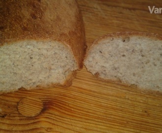 Ošatkový pšenično - ražný rascový chlieb bez ošatky (fotorecept)