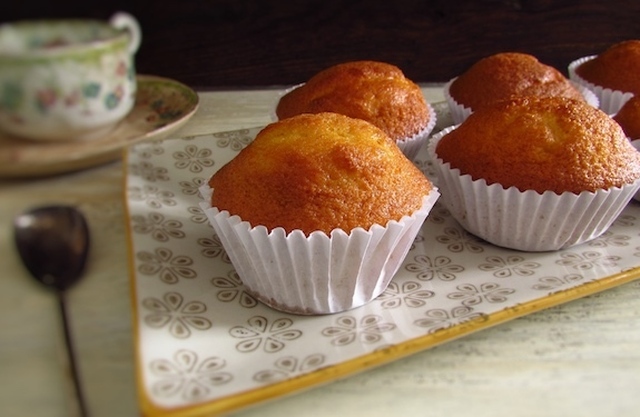 Orange muffins | Food From Portugal