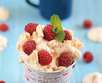 Sladoled sa malinama i puslicama / Raspberry meringue ice cream