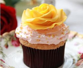 Rose cupcake...