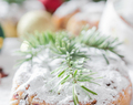 Weihnachtsstollen mit Cranberries und Marzipan (vegan)