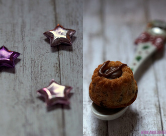 [bakes...] Mini Gugl with Chocolate Heart {Gefüllte Mini-Guglhupfe}