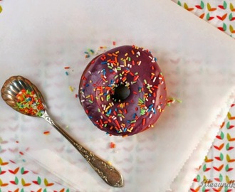 {Baking} Fluffige Donuts, die jede Kraftwerksschicht erträglicher machen