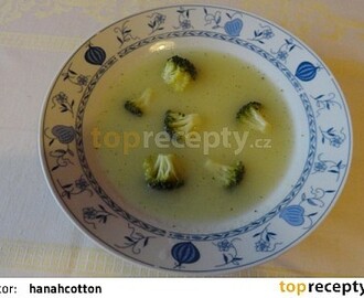 Kedlubnová polévka s brokolicí
